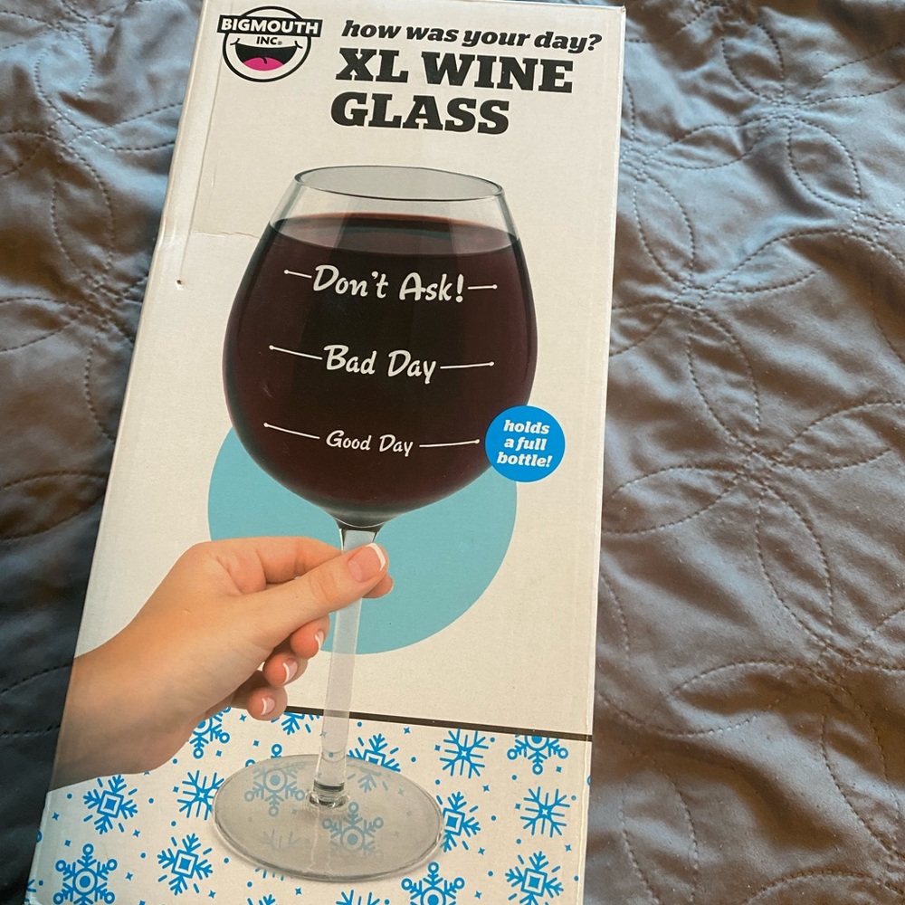 XL Wine Glass - Fun large Design